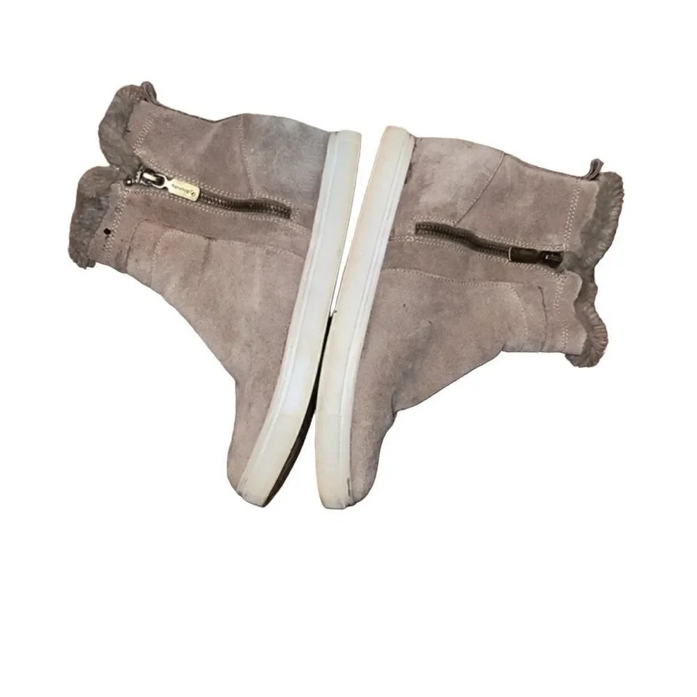 Blondo Tan Suede Booties Size 7.5